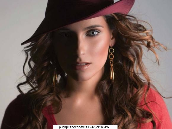 Nelly Furtado - sistematik - Alte vedete