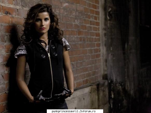 Nelly Furtado - sistematik - Alte vedete