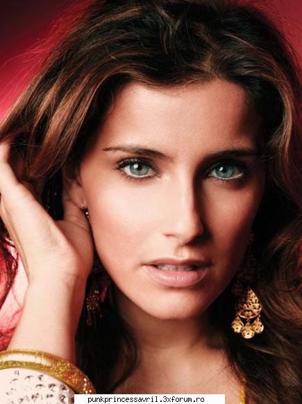 Nelly Furtado - arata super aici - Alte vedete