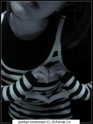 Poze Avril - sistematik - Album foto