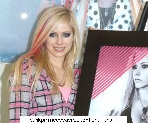 Poze Avril - crazy..sk8r..girl - Album foto