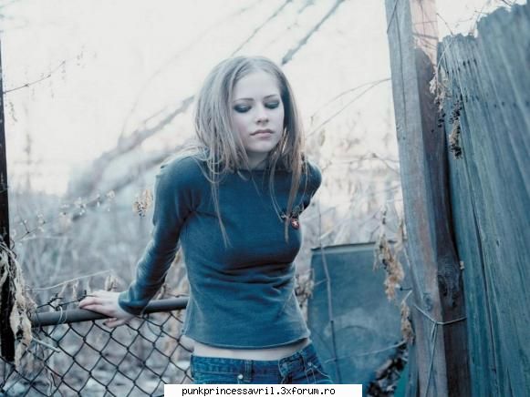 Poze Avril - crazy..sk8r..girl - Album foto