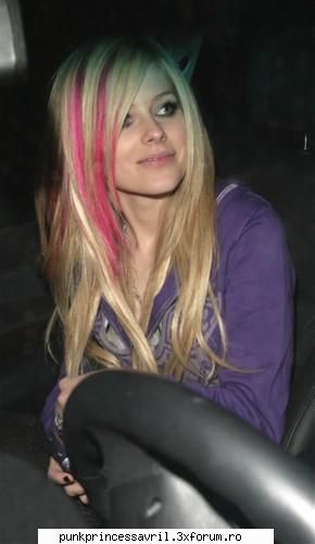 Poze Avril - crazy..sk8r..girl - Album foto