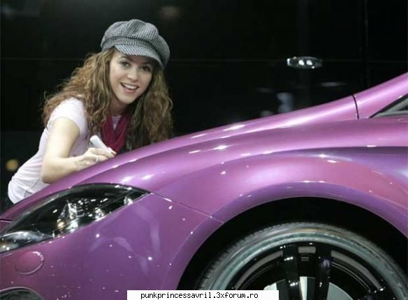 Shakira - crazy..sk8r..girl - Alte vedete