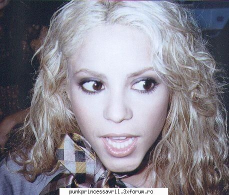 Shakira - crazy..sk8r..girl - Alte vedete