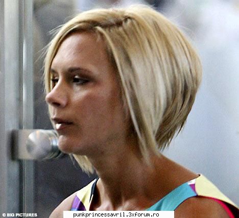Victoria Beckham - Sa vedeti ce stire am gasit... Victoria Beckham - Alte vedete