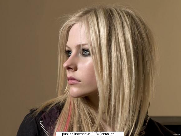 poza cool avril - punkdanutza - Album foto