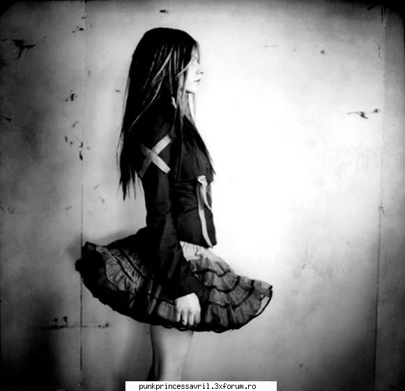 poza cool avril - punkdanutza - Album foto
