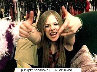 poza cool avril - punkdanutza - Album foto